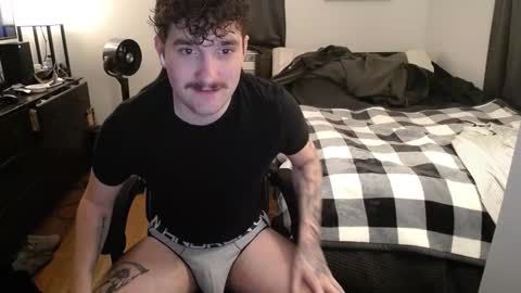 Mitch online show from November 25, 2:21 am