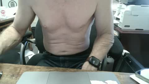 Nick online show from November 1, 9:14 pm