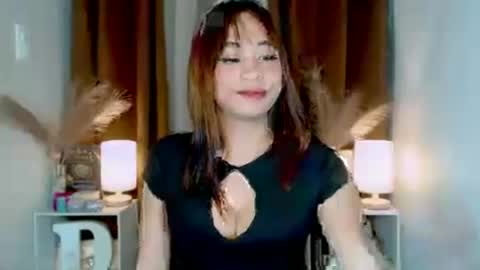hoelymarie online show from July 28, 12:48 pm