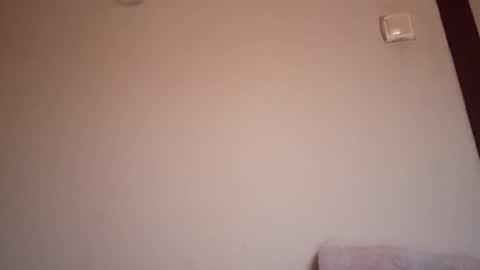 hoioi197777 online show from February 28, 10:30 am