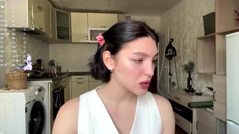 Sofia online show from March 2, 5:30 am