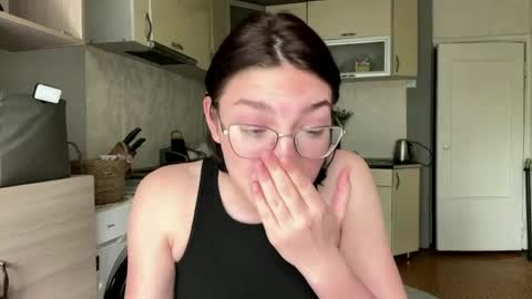 Sofia online show from May 2, 9:37 am
