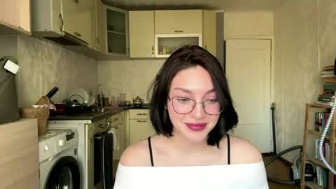Sofia online show from April 26, 5:05 am