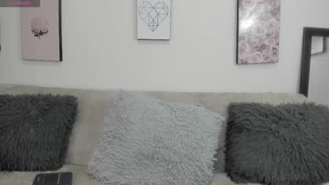 Holly online show from October 8, 2:56 pm