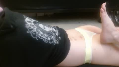 Holly Hawkes online show from December 19, 1:45 am