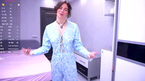 Delly online show from April 30, 5:56 am