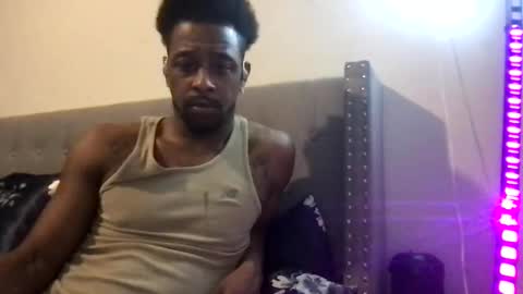 HOLLYWOODSEXXX online show from March 17, 4:39 am