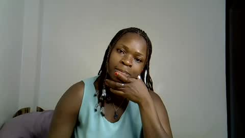 holy_ebony online show from July 4, 9:40 pm