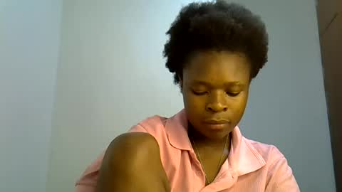 holy_ebony online show from June 21, 9:32 pm