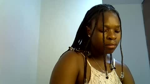 holy_ebony online show from July 23, 2:31 am