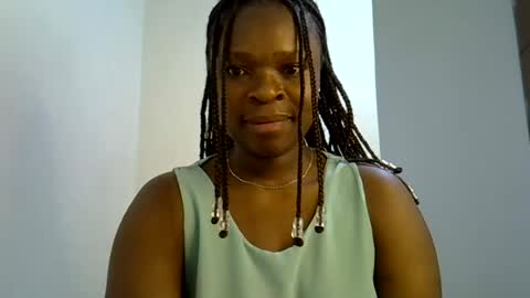 holy_ebony online show from July 24, 5:59 am