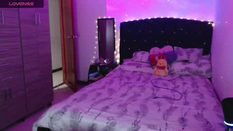 Juli online show from September 24, 3:13 am