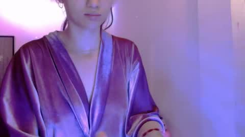 Juli online show from April 23, 5:15 am