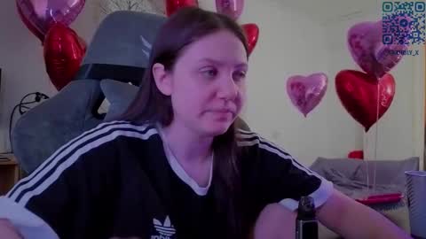 Kviki online show from February 14, 3:09 am