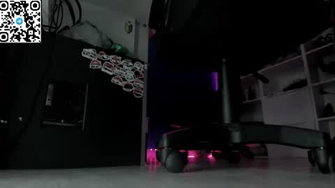 holy_mistresss online show from June 17, 8:19 am