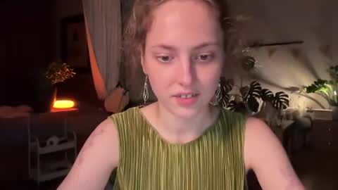 dori not holy get my tg channel with link from description under last photo online show from July 17, 6:43 pm