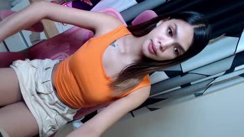 Snapshot of holymary_69 chatting on February 14, 2:33 pm Patricia online show from February 14, 2:33 pm