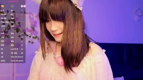 May online show from November 23, 7:23 pm