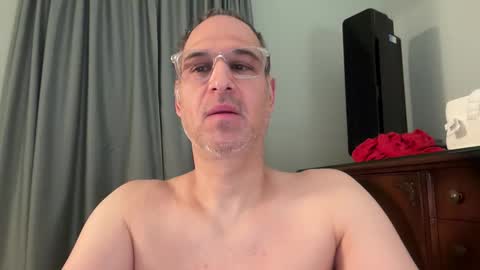 honey_man14 online show from April 25, 2:03 pm