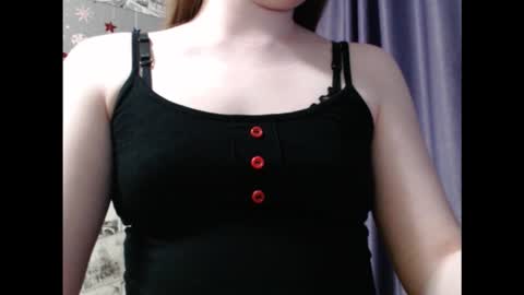 Lina online show from December 5, 7:00 pm