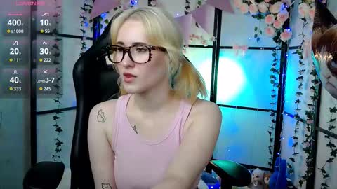 Kate online show from September 17, 4:32 pm