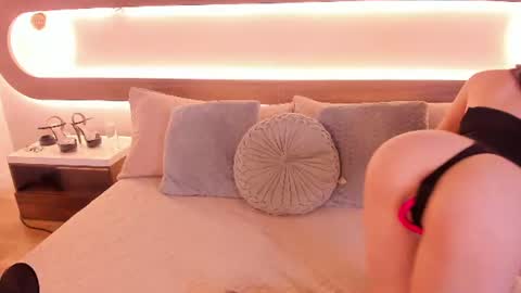 honey_sweet777 online show from July 1, 8:39 pm