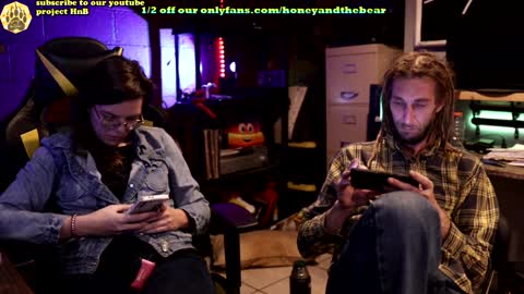 Honey and Bear online show from January 10, 3:07 am