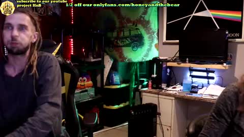 Honey and Bear online show from March 5, 2:25 am