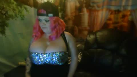 honeychambers online show from November 11, 12:13 am