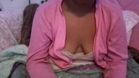 honeyyy89 online show from May 24, 7:48 am