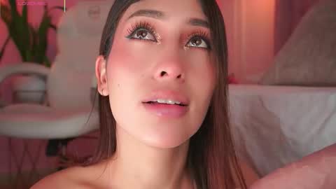 Honey Moon  Help me to reach 100 thumbs up online show from February 4, 8:24 pm