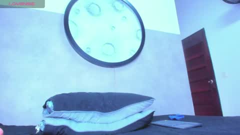 honnyy_23 online show from June 16, 7:51 pm
