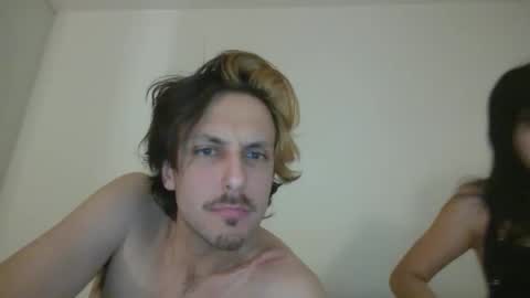 hooksolo online show from May 9, 10:21 am