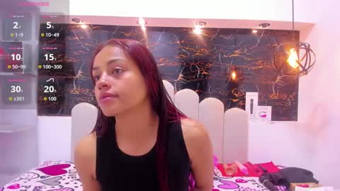 holly online show from November 17, 1:46 pm