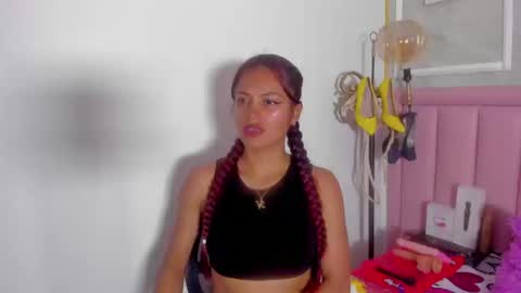 holly online show from February 26, 11:08 pm