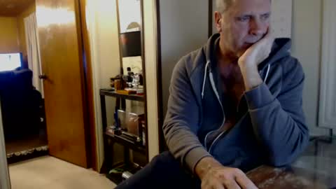 Jayson online show from February 26, 1:54 pm