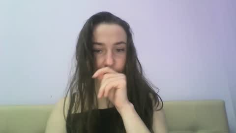 hootloove69 online show from February 9, 9:17 pm