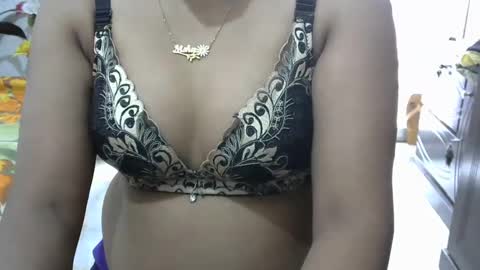 horneydesibaby online show from February 23, 3:35 am