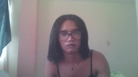horny_brii online show from June 23, 10:27 pm