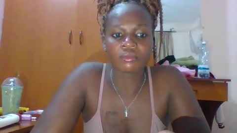 phanice online show from September 12, 6:32 pm