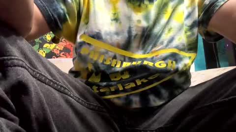 Snapshot of horny_hippie420 chatting on December 7, 11:18 pm Horny Rockstar420 online show from December 7, 11:18 pm