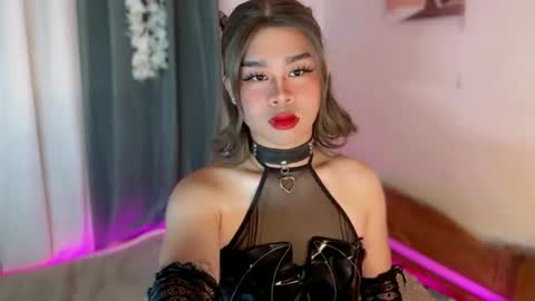 horny_honeyx online show from July 6, 5:15 am