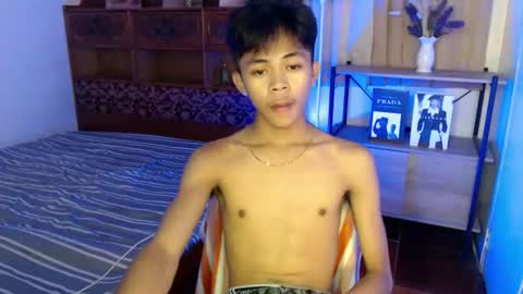 horny_joshxxx online show from July 2, 11:31 pm