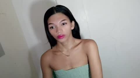 Rhiana online show from June 17, 3:44 am