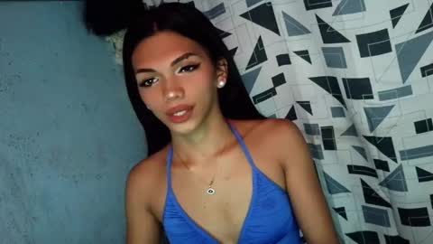 Rhiana online show from April 29, 6:18 am