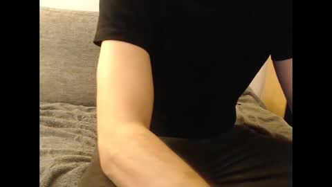 Ahhhh mom use me online show from March 18, 4:57 pm