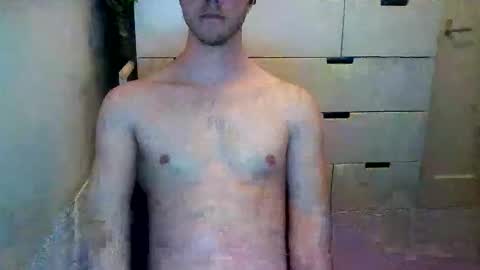 hornydutchman69 online show from March 19, 7:41 pm