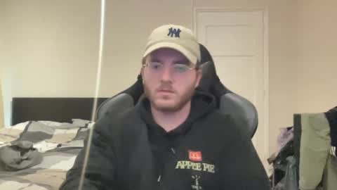 hornymiker online show from December 2, 9:09 am