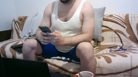 hornymonkey991 online show from July 3, 6:01 pm