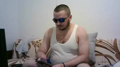 hornymonkey991 online show from July 25, 7:01 pm